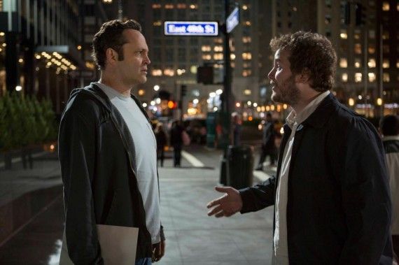 Delivery Man Official Still Photo - Chris Pratt and Vince Vaughn
