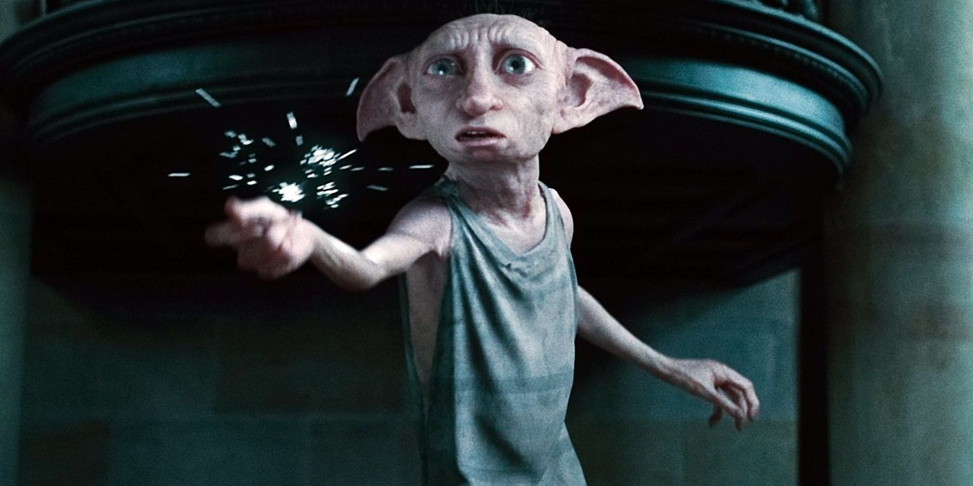 Dobby ajuda a resgatar seus amigos da Mansão Malfoy em Harry Potter e as Relíquias da Morte Parte 1
