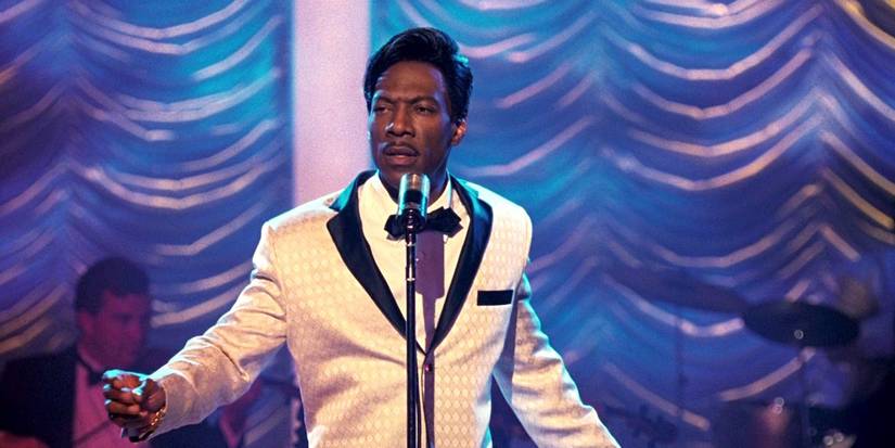 Eddie Murphy as James Early performs on stage in Dreamgirls.