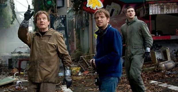Gareth Edwards, Bryan Cranston and Aaron Taylor-Johnson on Godzilla set