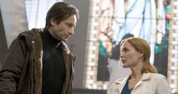 ‘X-Files’ Stars Want 3rd Movie to Be About Aliens – Do You?