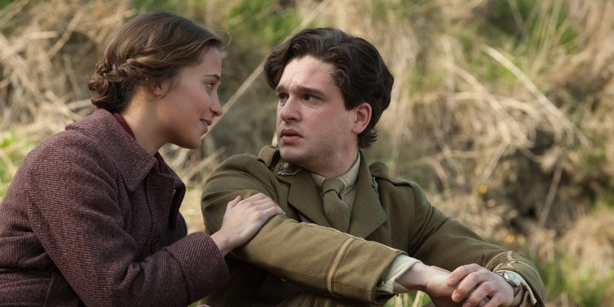 Harington Vikander in Testament of Youth