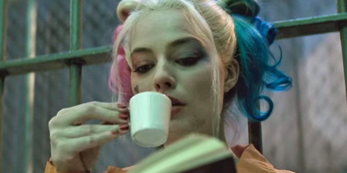 Harley Quinn drinking in Suicide Squad