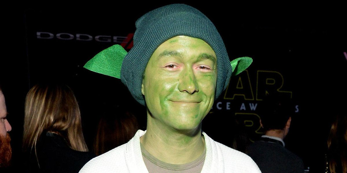 Headshot of Joseph Gordon-Levitt As Yoda The Force Awakens