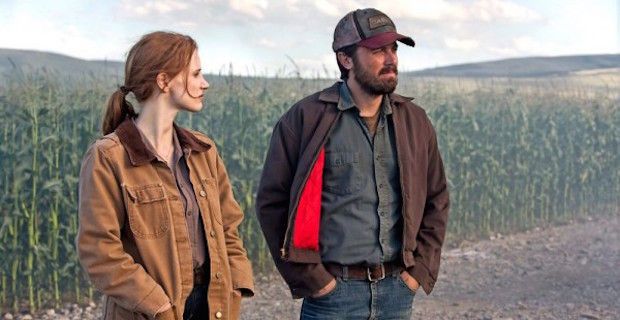 Jessica Chastain and Casey Affleck in 'Interstellar'