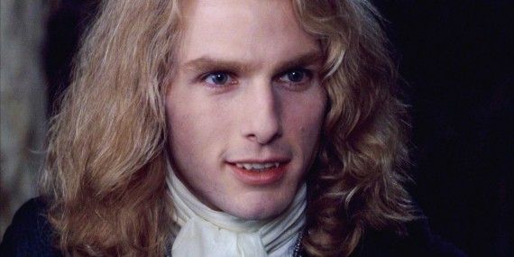 Tom Cruise plays Lestat in Interview With The Vampire