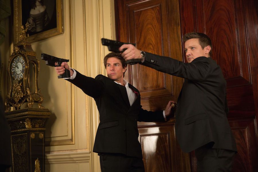 Jeremy Renner Still Hoping for ‘Bourne’ Movie Crossover with Matt Damon
