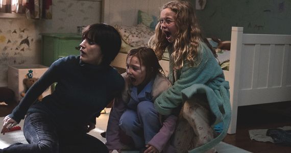 Jessica Chastain, Isabelle Nélisse and Megan Charpentier in &lsquo;Mama&rsquo;