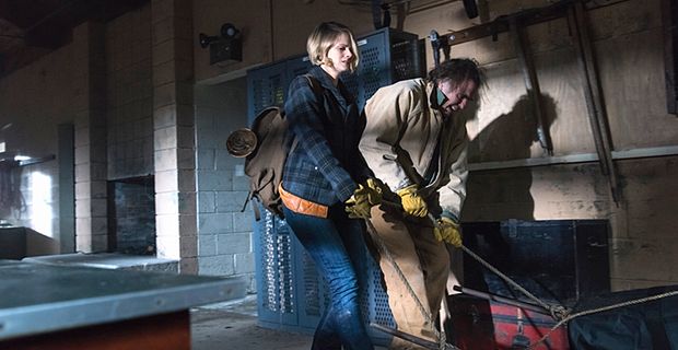 Joelle Carter and Jeff Fahey in Justified Season 6 Episode 11