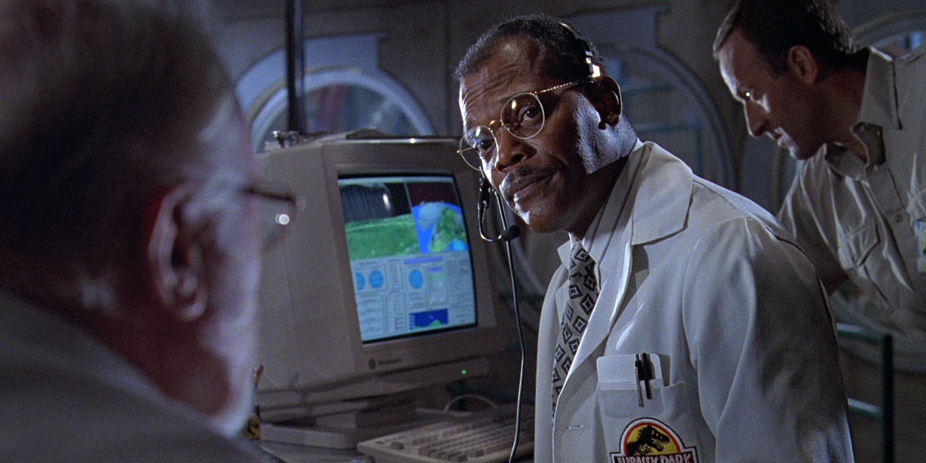Samuel L Jackson working on a computer in Jurassic Park