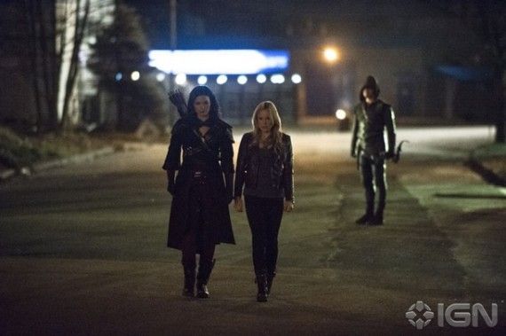 Katrina Law, Caity Lotz and Stephen Amell in Arrow