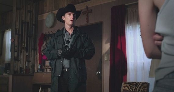 Killer Joe starring Matthew McConaughey and Juno Temple (Review)