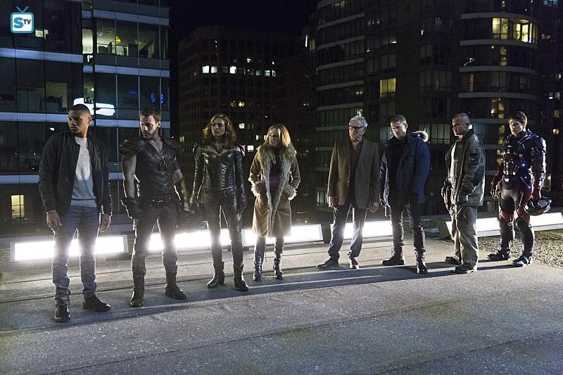Legends of Tomorrow Series Premiere Review: Time To Change Fate