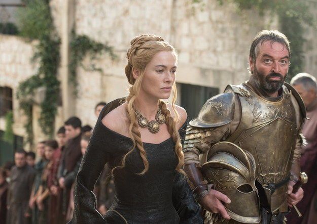 Lena Headey as Cersei Lannister and Ian Beattie as Meryn Trant in Game of Thrones S5