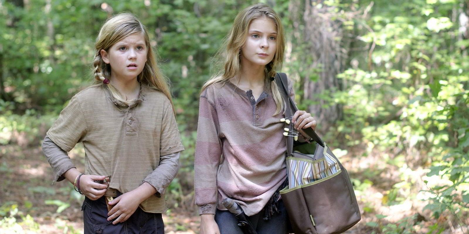 Lizzie and Mika in The Walking Dead