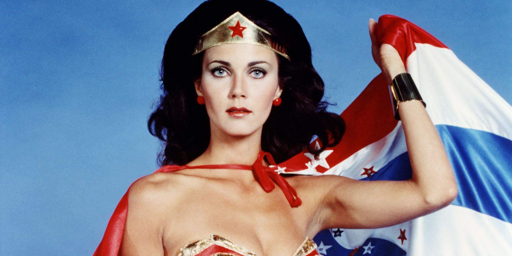 Wonder Woman: Lynda Carter Confirms Sequel Cameo Discussions