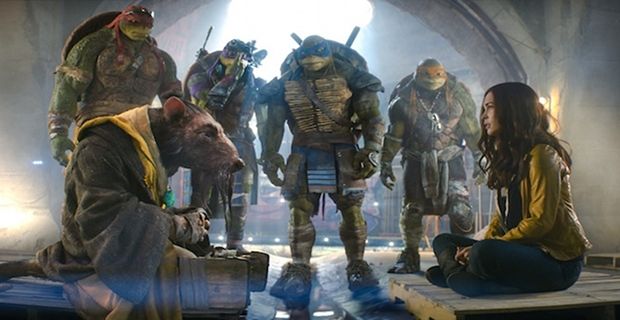 Master Splinter, April, Leonardo, Raphael, Donatello and Michaelangelo in 'Teenage Mutant Ninja Turtles' (2014)
