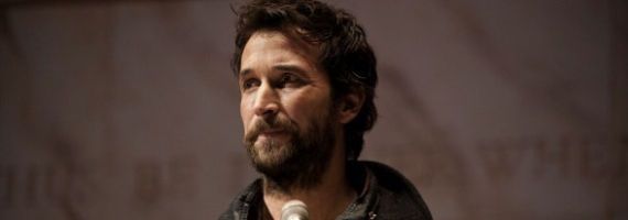 Noah Wyle Falling Skies The Price of Greatness