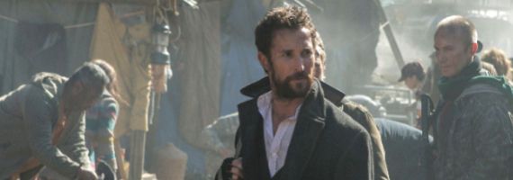 Noah Wyle in Falling Skies At All Costs