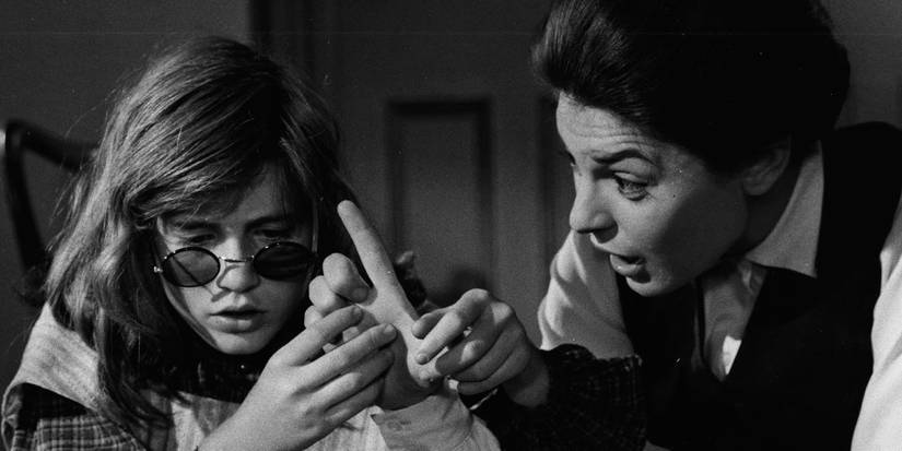 Patty Duke and Anne Bancroft in The Miracle Worker