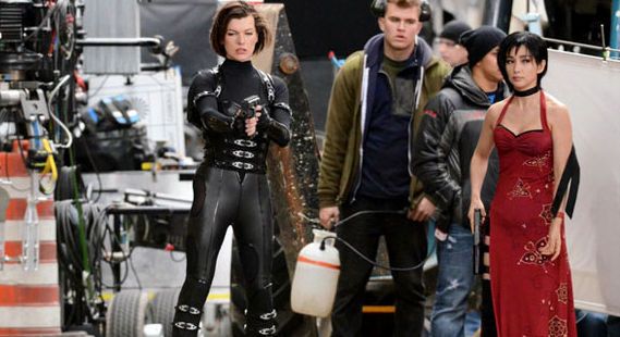 Milla Jovovich and Ada Wong (Bingbing Li) on the set of resident evil retribution