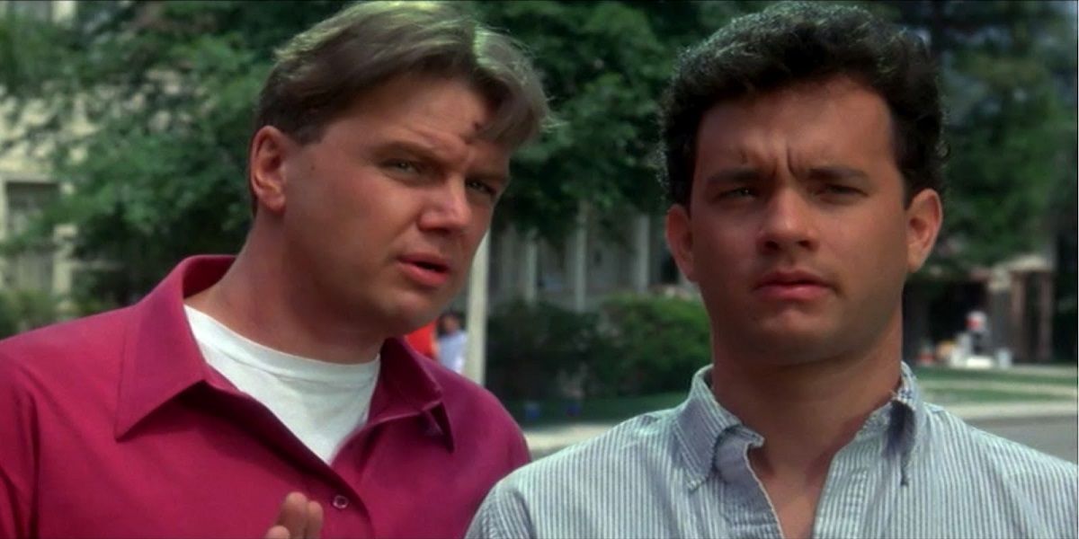 Rick Ducommun with Tom Hanks in a scene from The 'Burbs