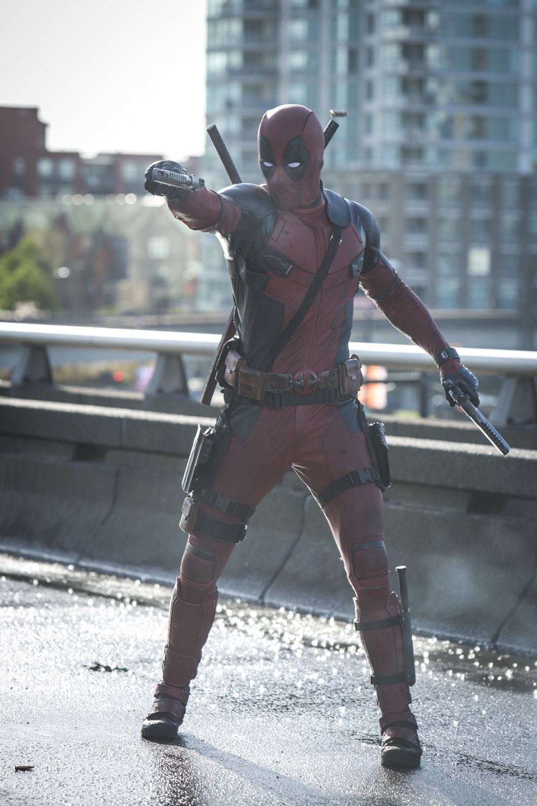 Deadpool Movie Runtime Revealed; New International Poster & Images Arrive