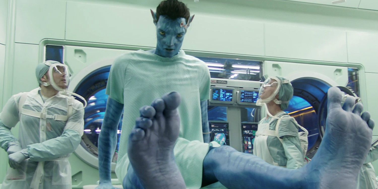 Sam Worthington as Jake Sully in his Na'vi body in Avatar.