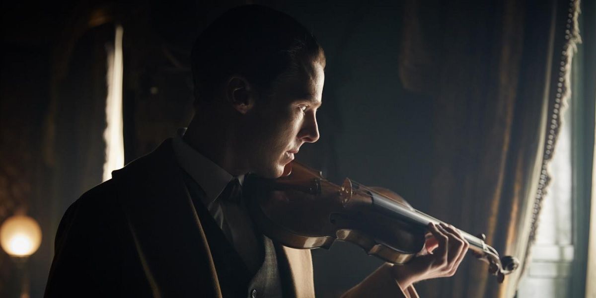 Sherlock - The Abominable Bride - Sherlock with violin
