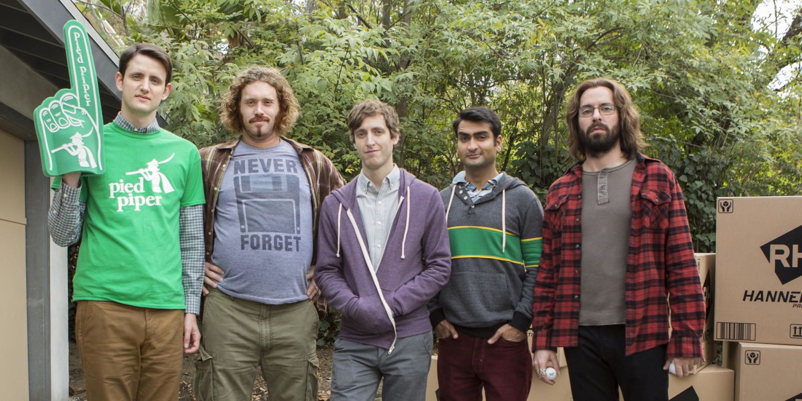 The cast of Silicon Valley pose outside