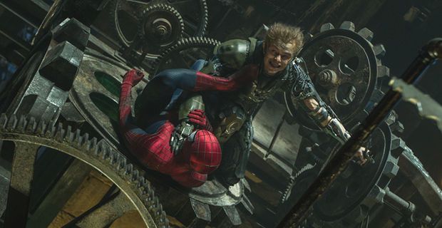 Spider-Man vs. Green Goblin in 'Amazing Spider-Man 2' (Header)