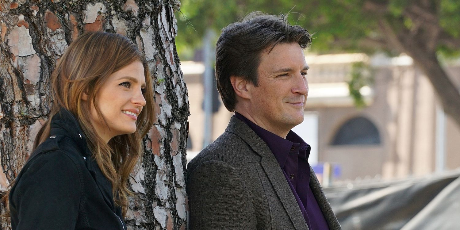 Stana Katic and Nathan Fillion in Castle Season 8 Episode 22