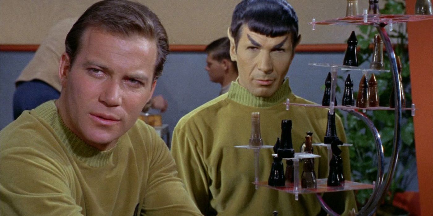 Star Trek William Shatner as Kirk and Leonard Nimoy as Spock Chess