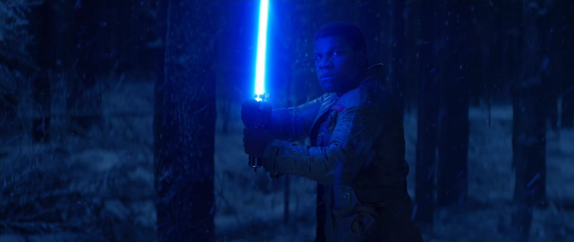 Star Wars 7 Trailer #3 - Finn Lightsaber