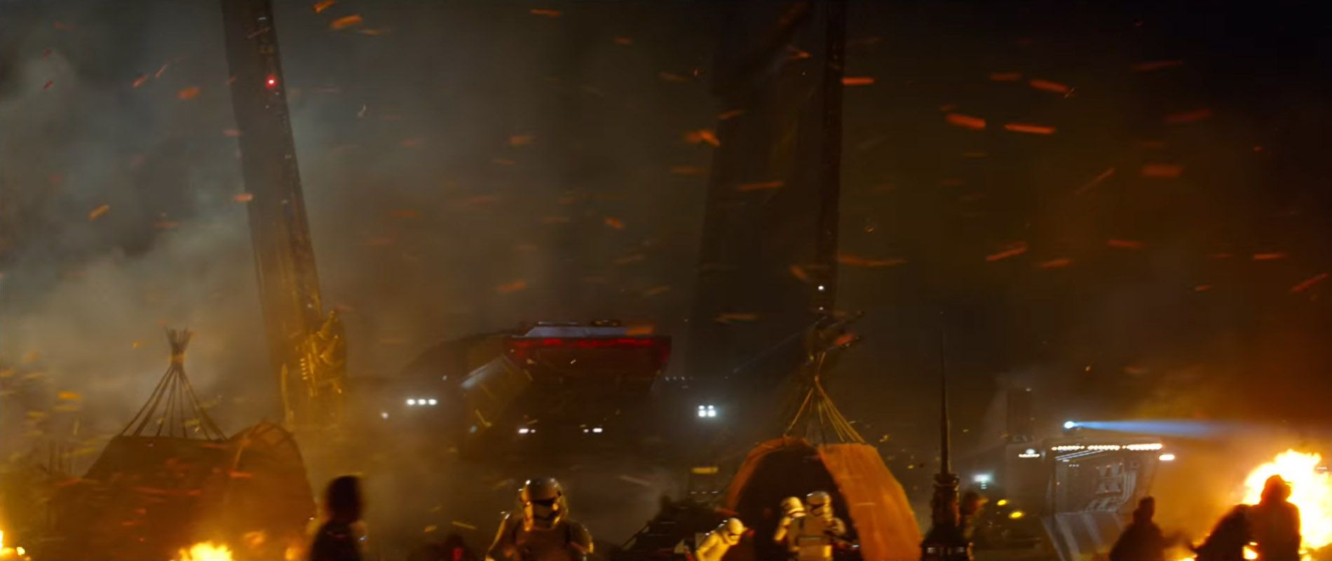 Star Wars 7 Trailer #3 - Kylo Ren's Shuttle