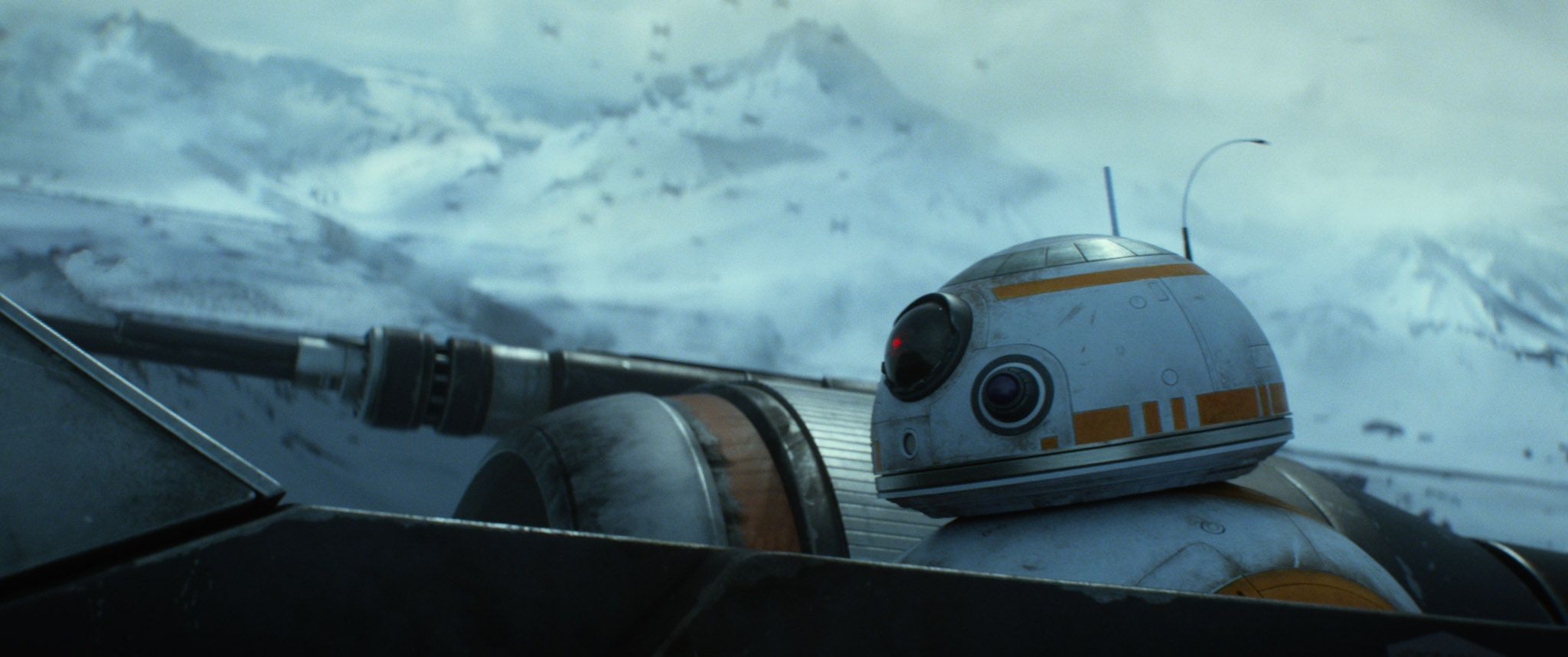 Star Wars 7 Trailer #3 - Starkiller Ice Planet BB-8