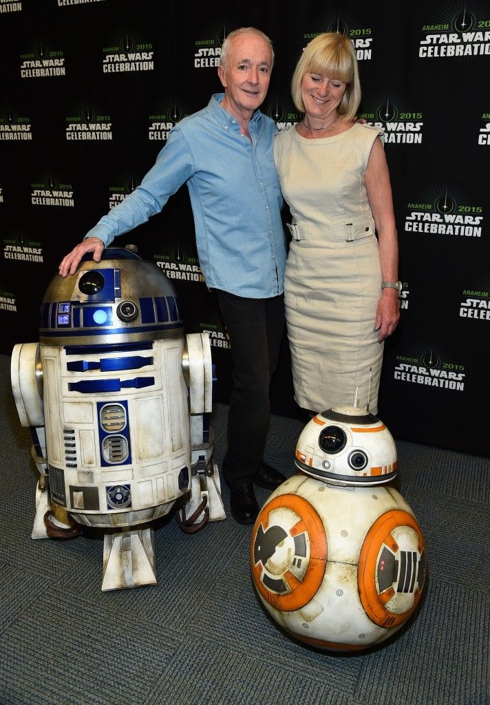 Star Wars Celebration 2015 - Anthony Daniels, BB8 and R2-D2