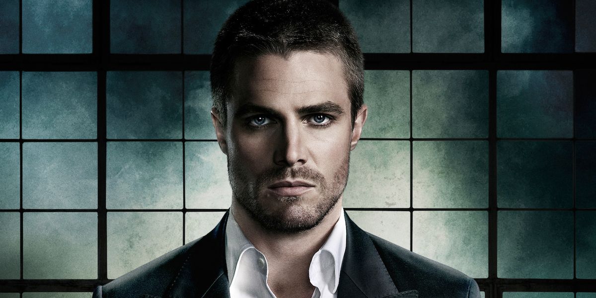 Stephen Amell Suggests Arrow Constantine Crossover