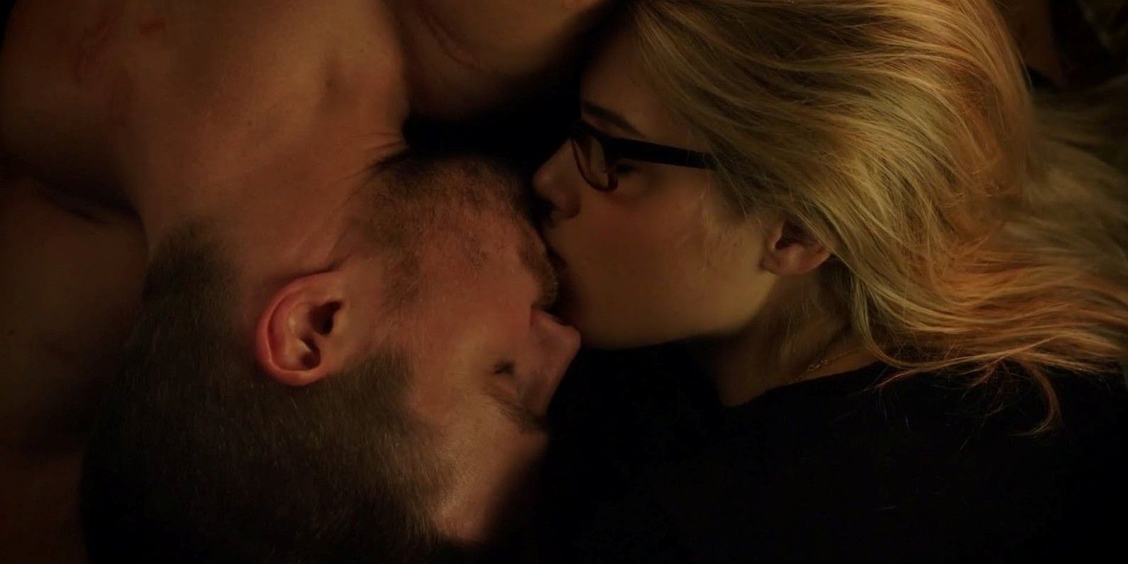 Oliver and Felicity on Arrow