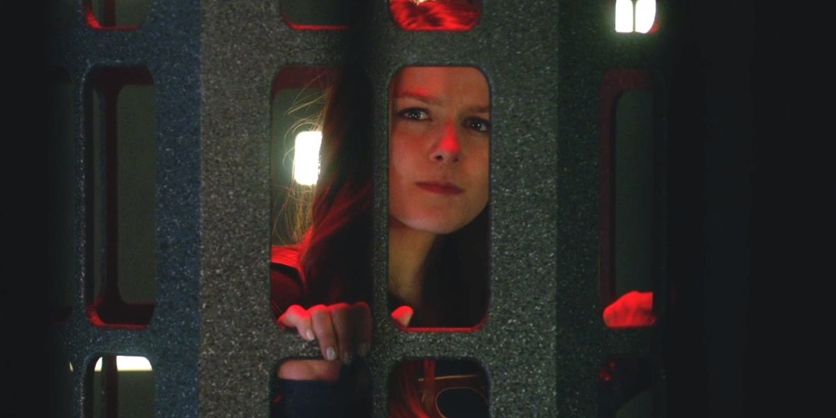 Supergirl Kara Trapped Master Jailer