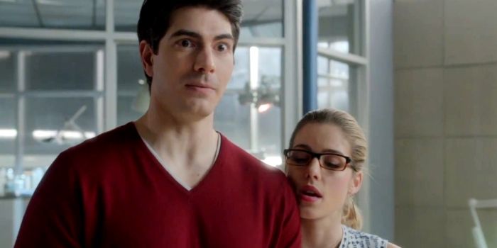 The Flash Arrow Crossover Ray Felicity Atom