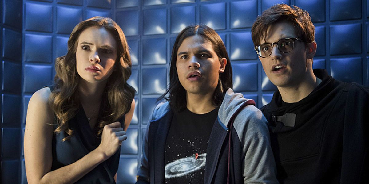 The Flash Flash Back Review Caitlin Cisco Hartley Rathaway