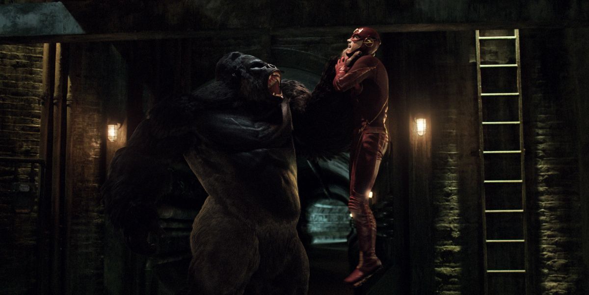 The Flash - Gorilla Grodd vs Barry