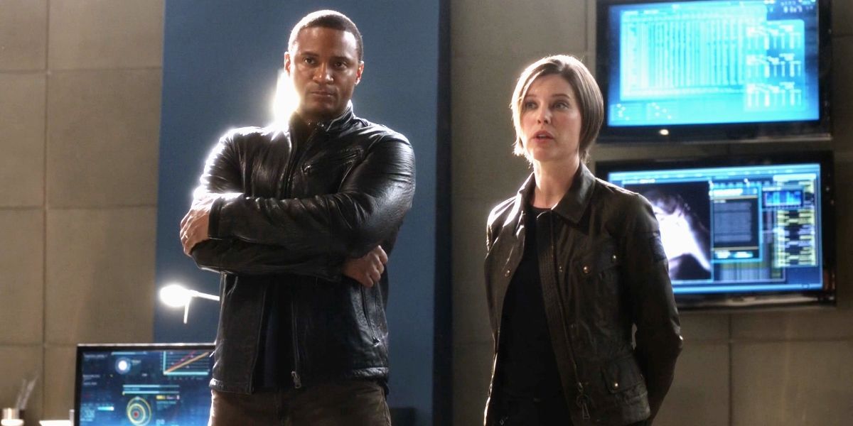 The Flash Review Diggle Lyla