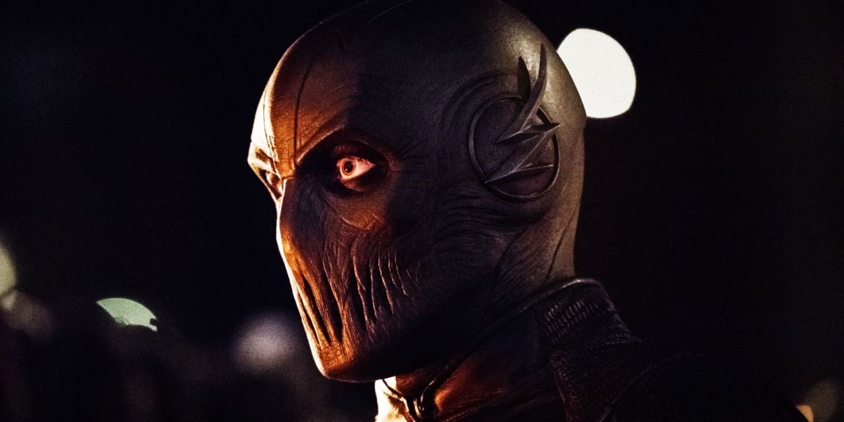A side-shot of Zoom's mask in The Flash season 2