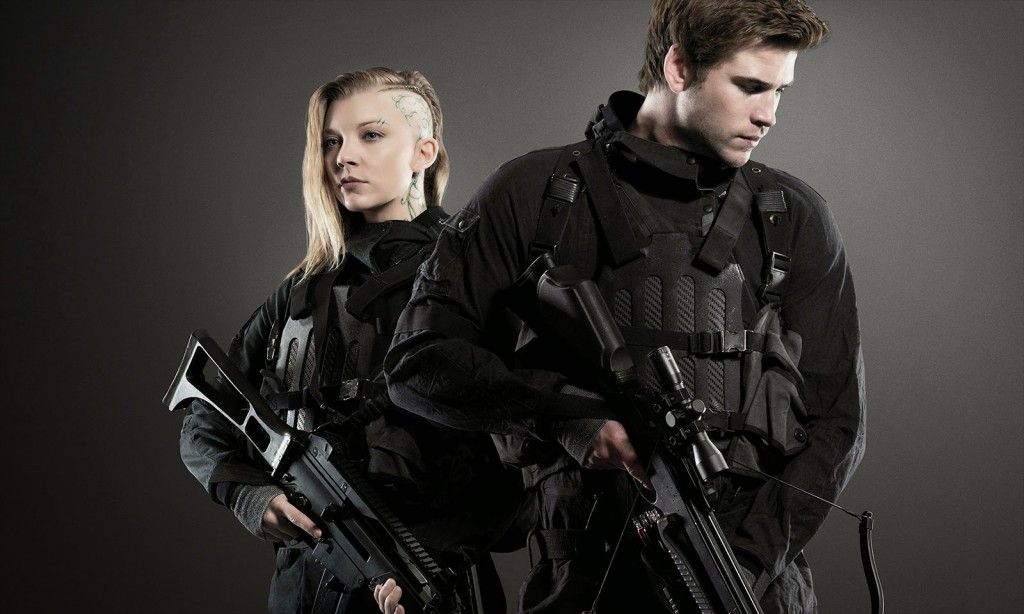 The Hunger Games Mockingjay Part 1 - Cressida and Gale 2