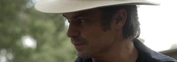 Timothy Olyphant in Justified Foot Chase