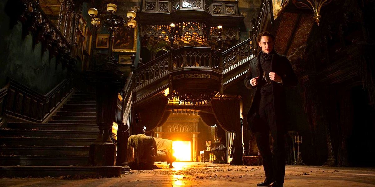 Tom Hiddleston in Crimson Peak