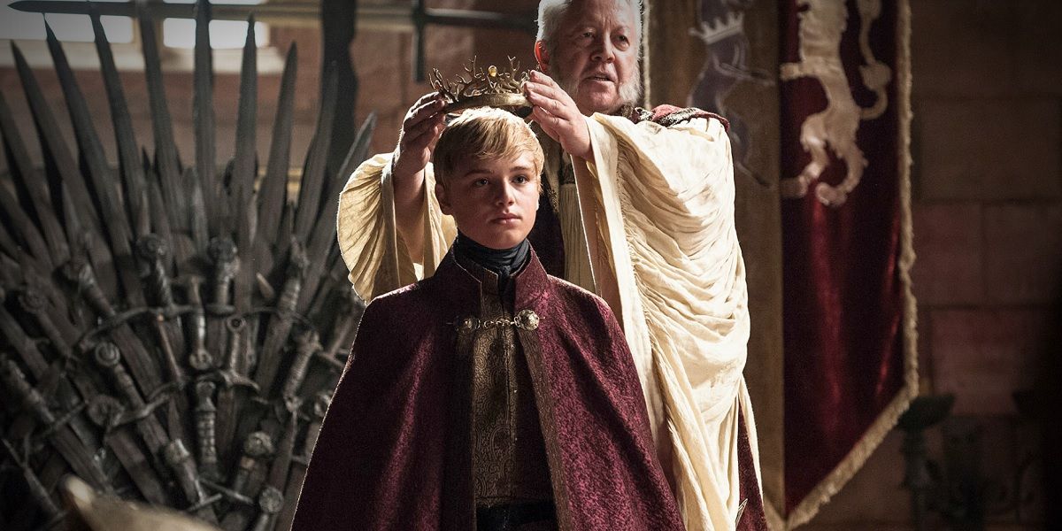 An image of Tommen Baratheon being crowned in Game of Thrones