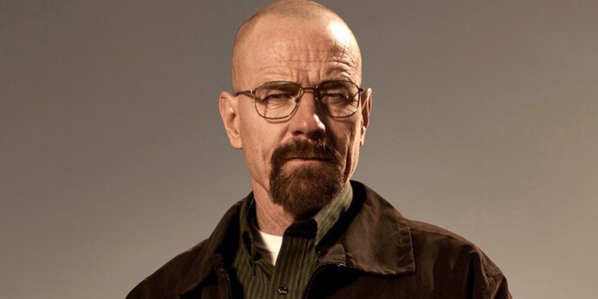 Walter White looking to the distance in Breaking Bad